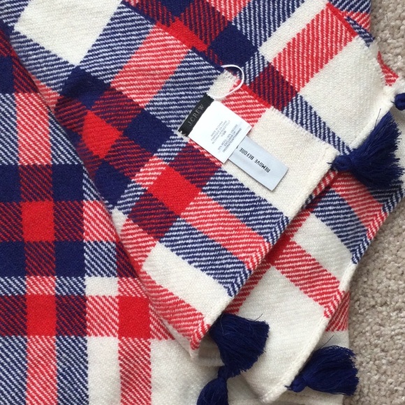 NWT J.Crew oversized plaid scarf - Picture 4 of 4